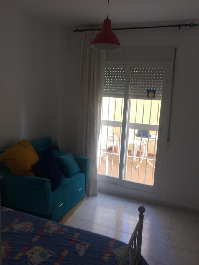 Malaga Habitacion En Apartamento Carlos Haya Apartment Exterior photo
