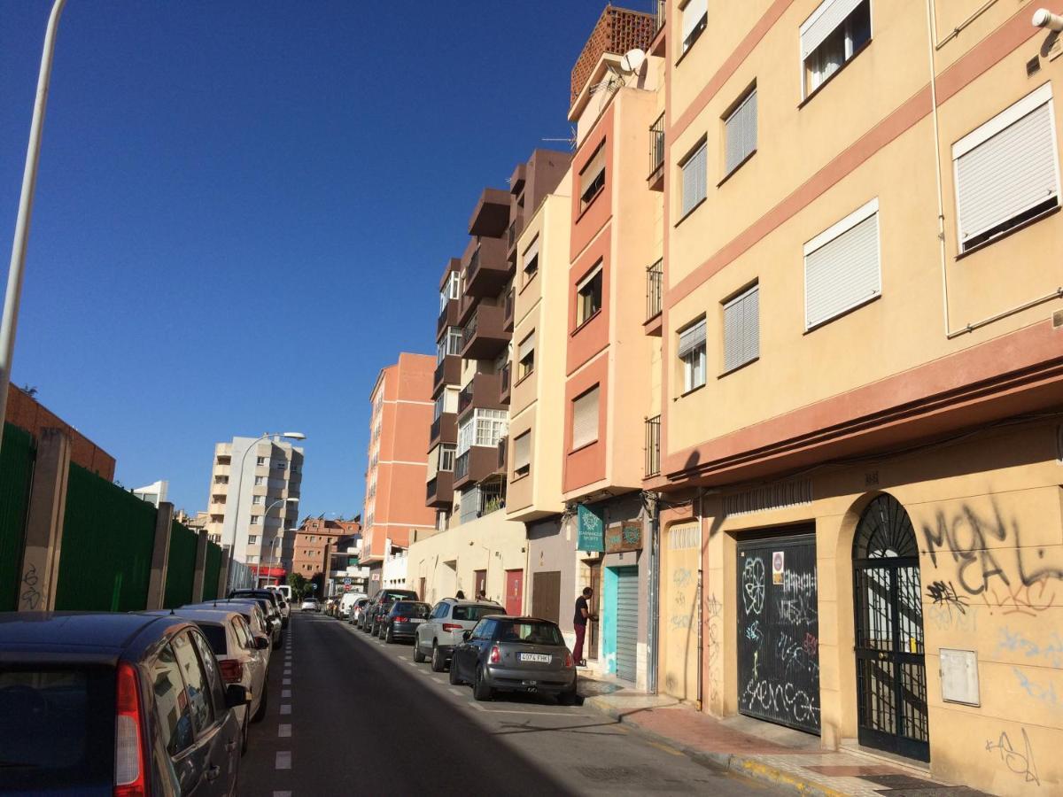 Malaga Habitacion En Apartamento Carlos Haya Apartment Exterior photo